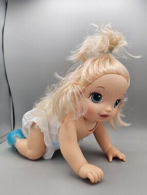 Hasbro Baby Alive Baby Go Bye-Bye Crawls Talks Shoes Diaper 2016 Htf Knee Marks